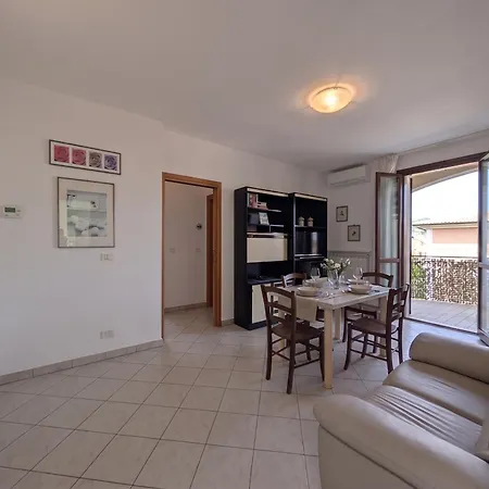 -1 Min Dal Mare- Ac Balcone E Garage Apartmán